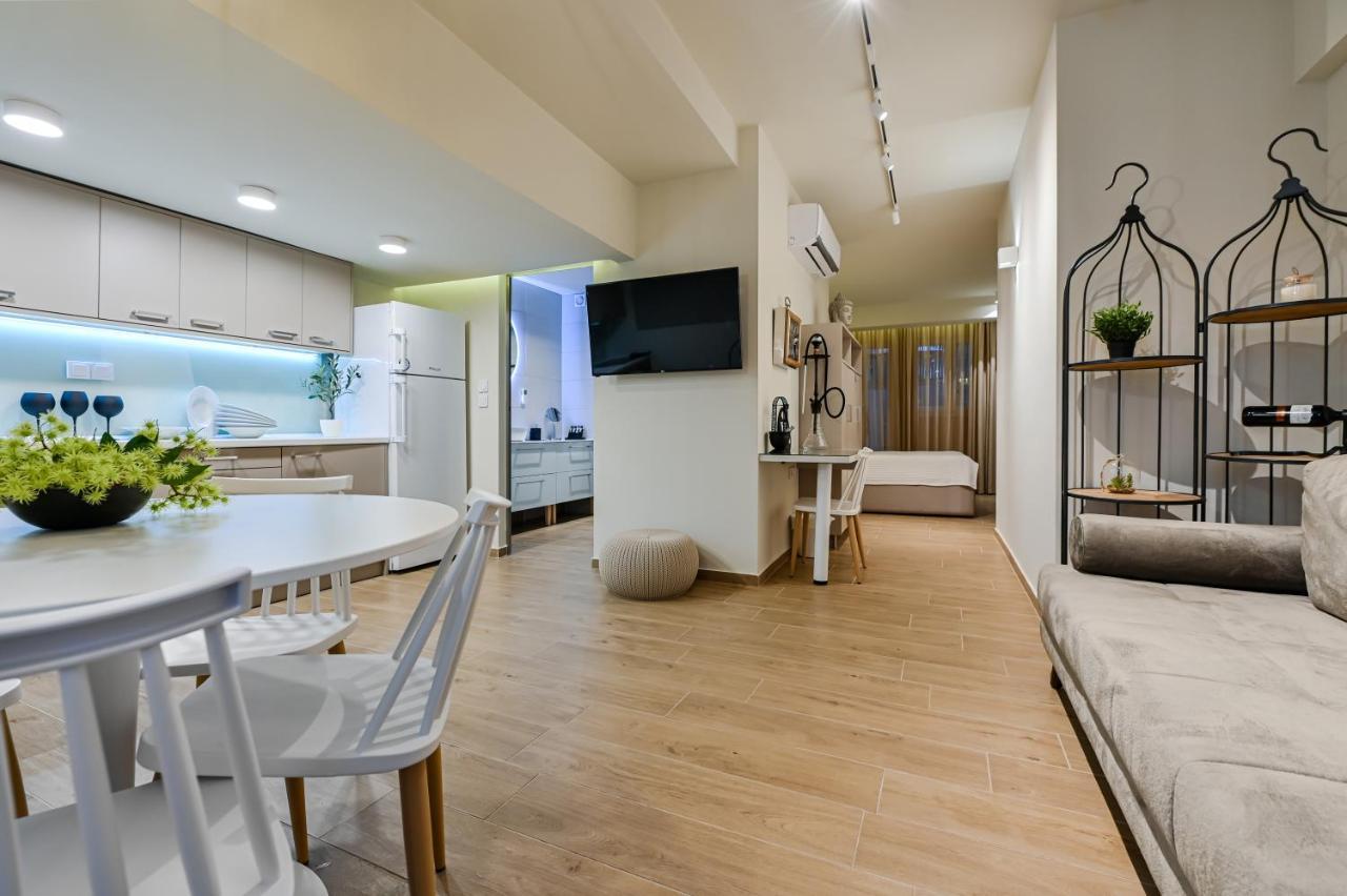 Blackhaus Apartments Thessaloniki Buitenkant foto