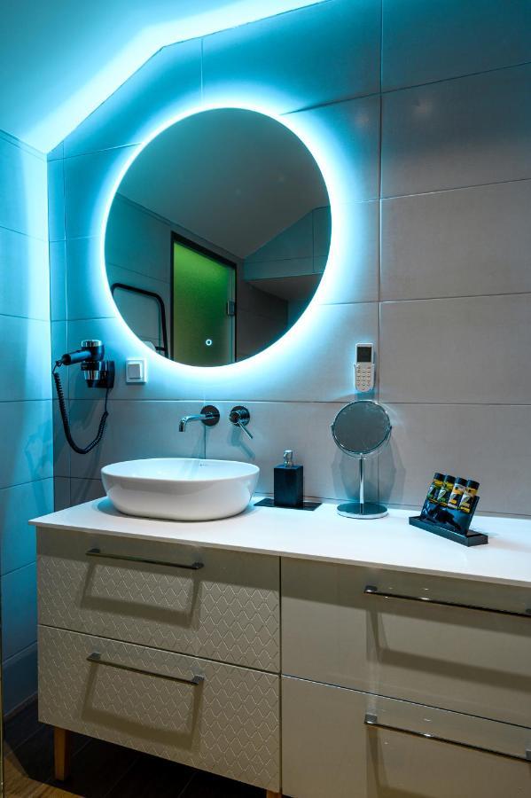 Blackhaus Apartments Thessaloniki Buitenkant foto